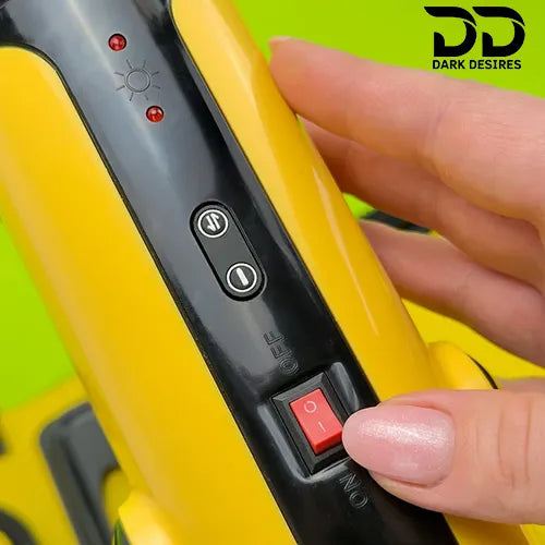 portable automatic thrusting dildo handbag design sex machine India by Darkdesires